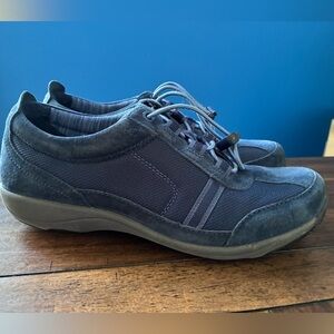 Dansko Helen Bungee Lace Up Navy Blue Suede Sneakers - Size 6.5 Women’s